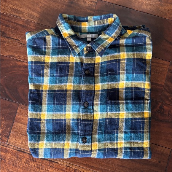 Uniqlo | men’s Teal and Mustard Plaid Shirt - Picture 2 of 13